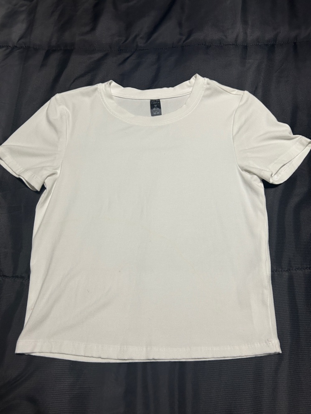 Zobha White Ribbed Crew Tee